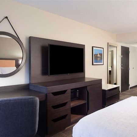 Hampton Inn Charleston-Southridge מראה חיצוני תמונה
