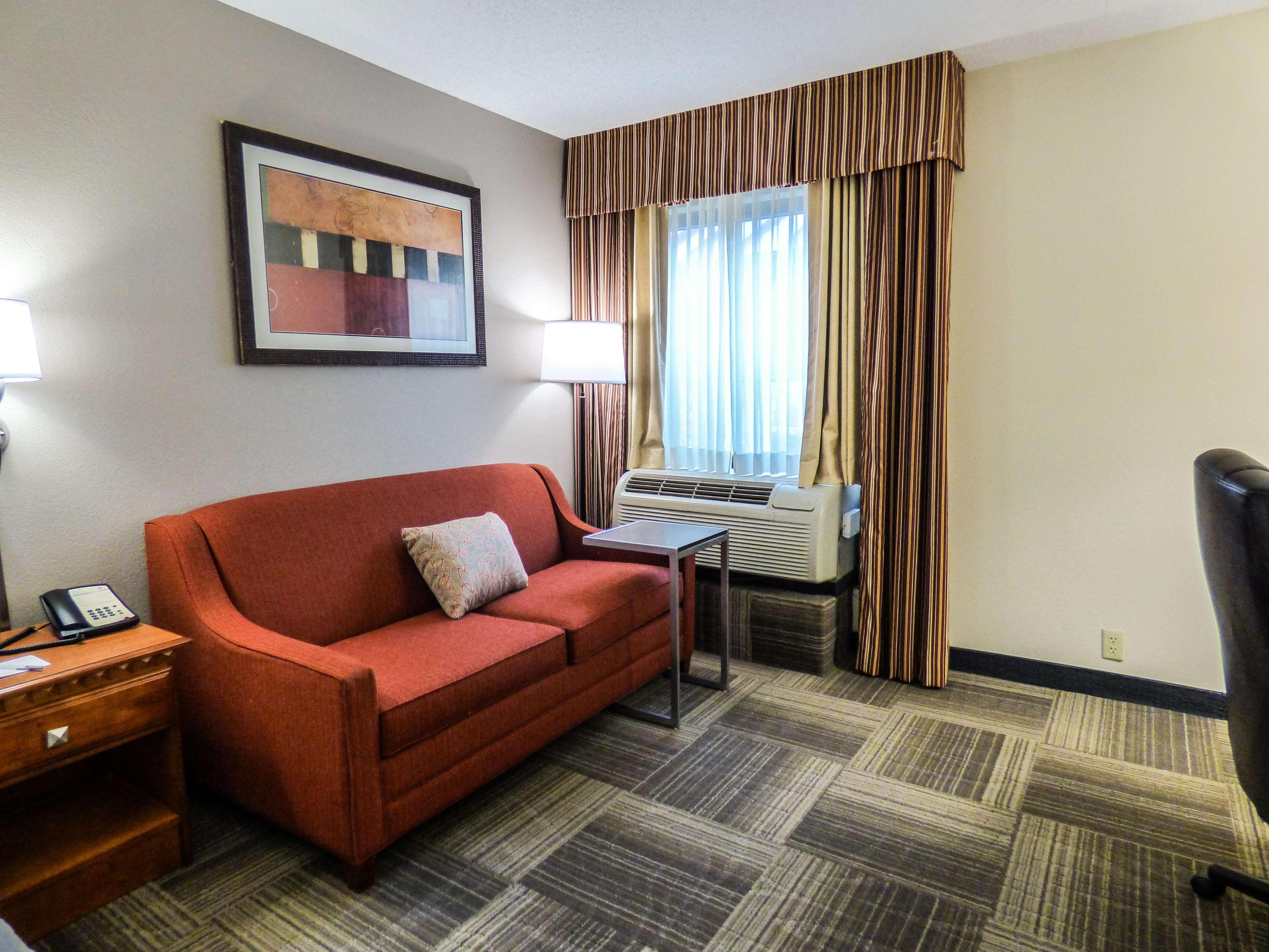 Hampton Inn Charleston-Southridge מראה חיצוני תמונה