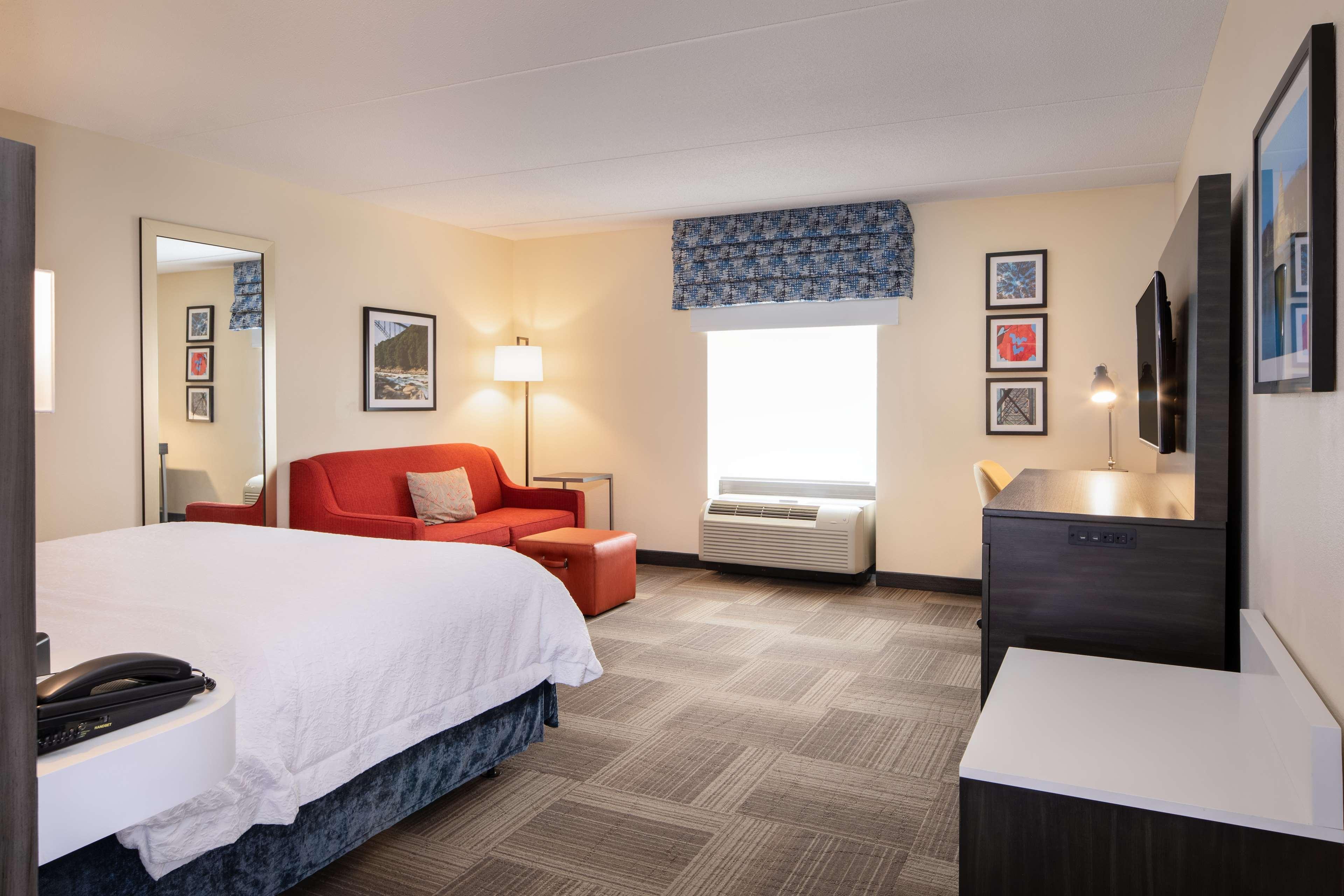 Hampton Inn Charleston-Southridge מראה חיצוני תמונה