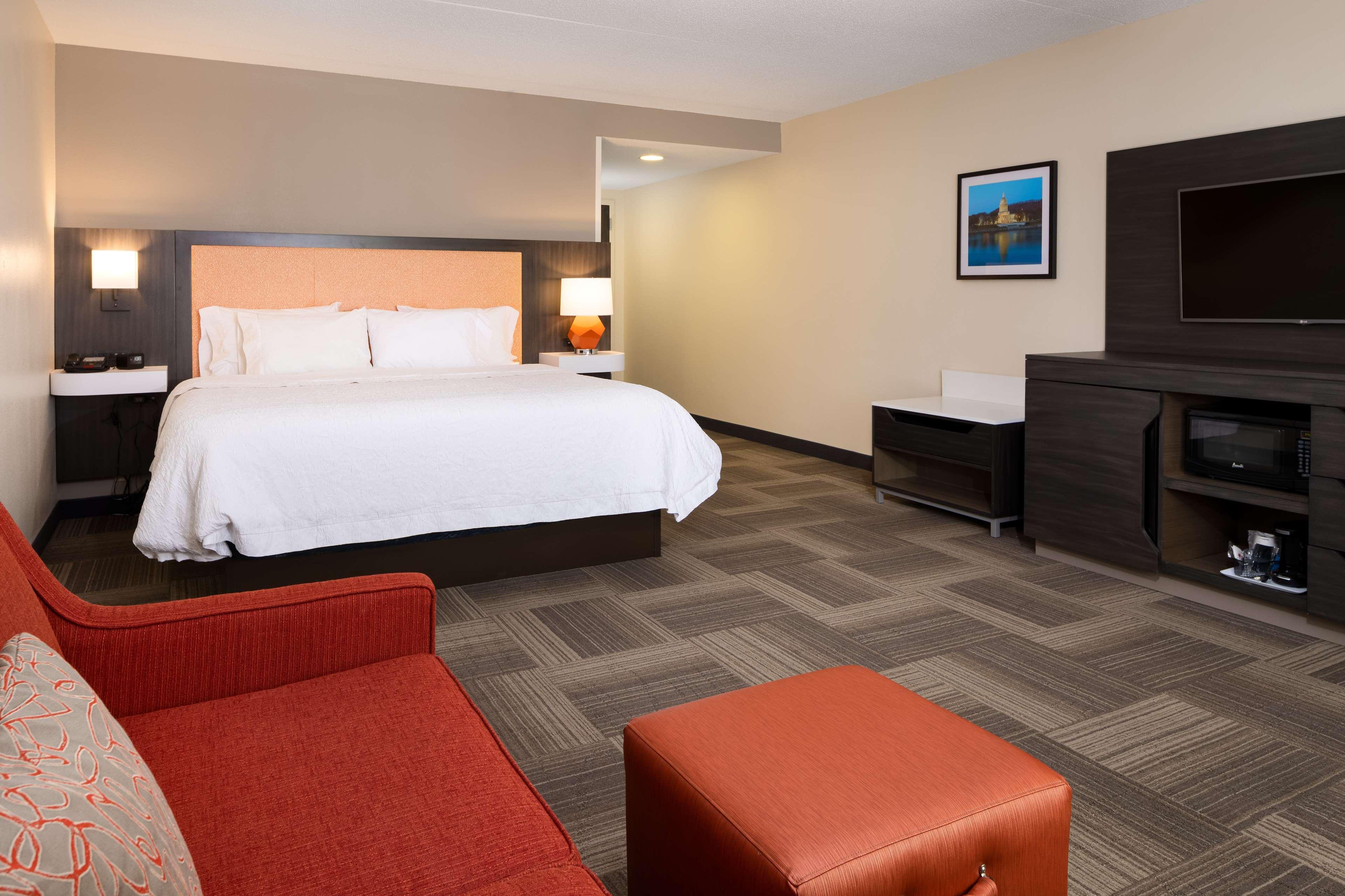 Hampton Inn Charleston-Southridge מראה חיצוני תמונה