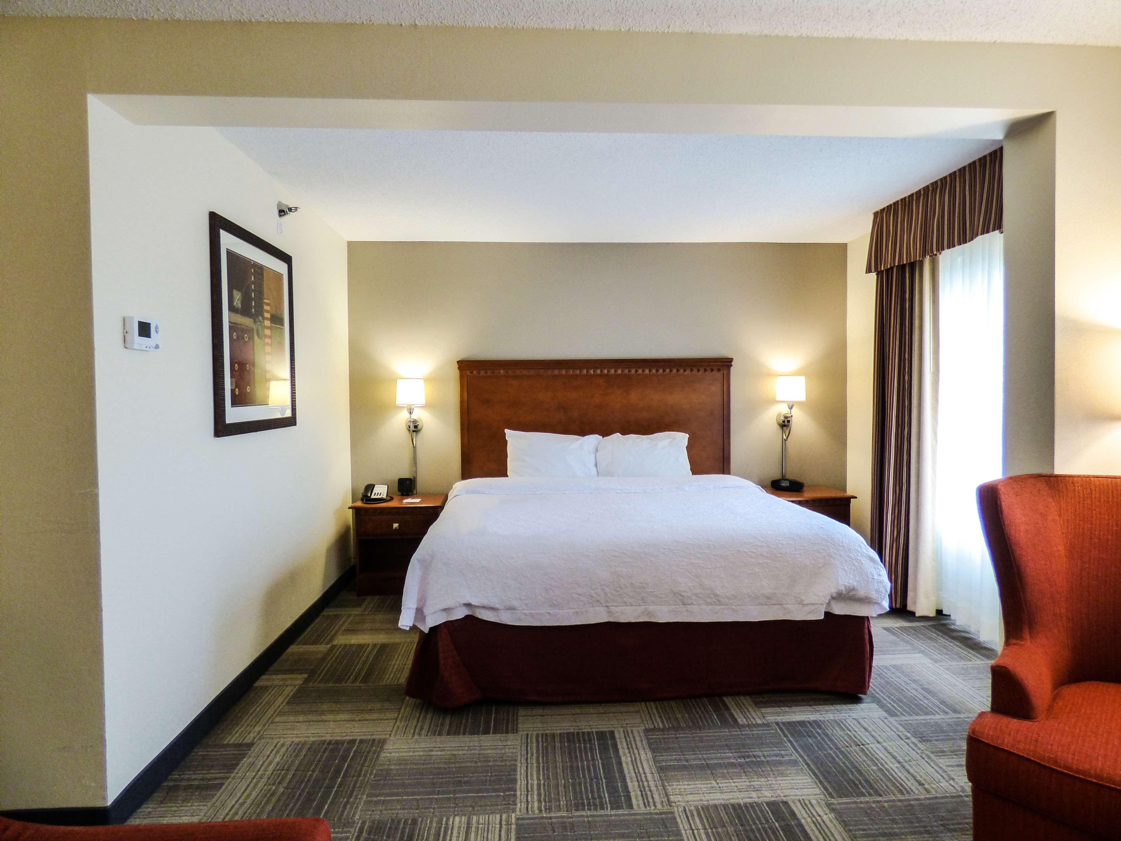 Hampton Inn Charleston-Southridge מראה חיצוני תמונה