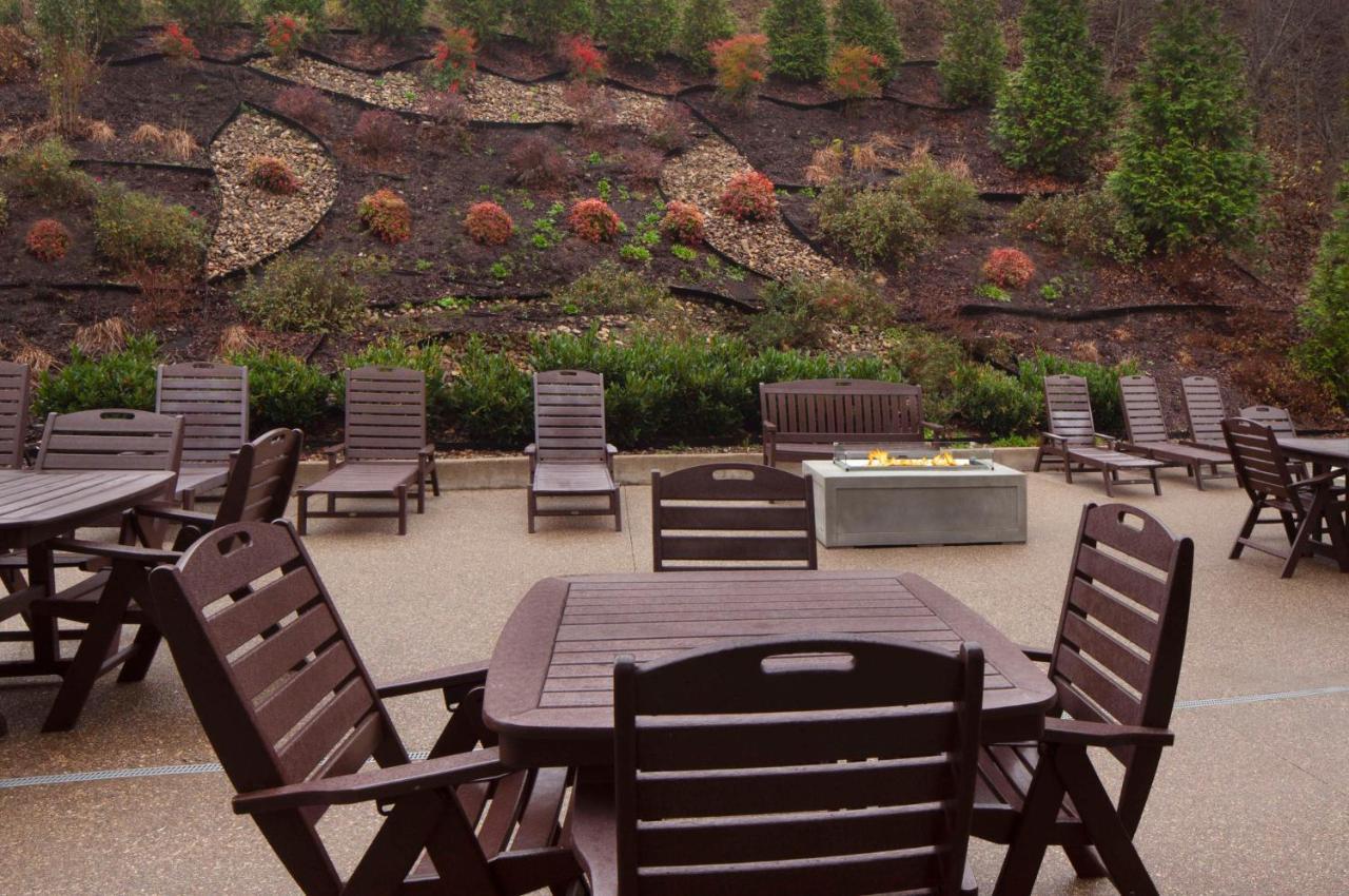 Hampton Inn Charleston-Southridge מראה חיצוני תמונה