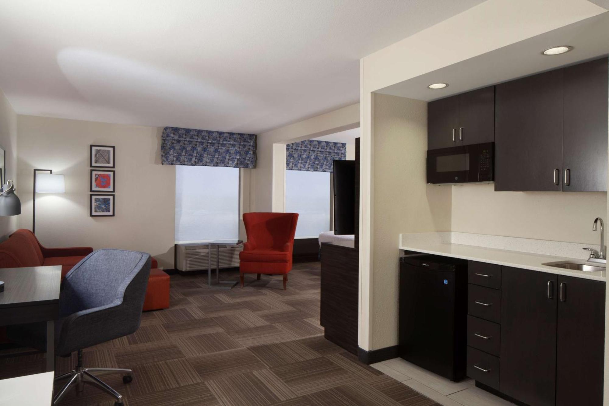Hampton Inn Charleston-Southridge מראה חיצוני תמונה