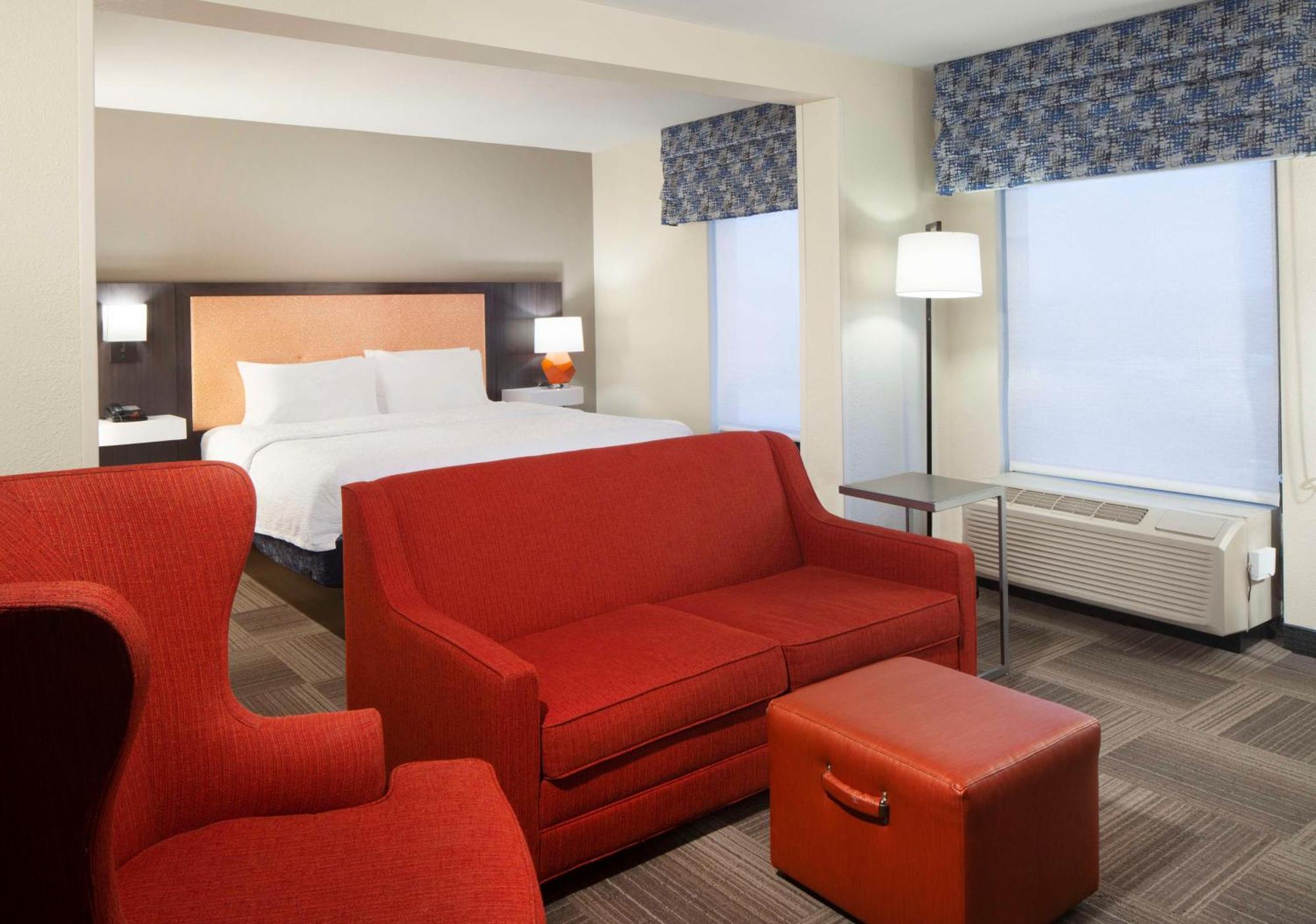 Hampton Inn Charleston-Southridge מראה חיצוני תמונה