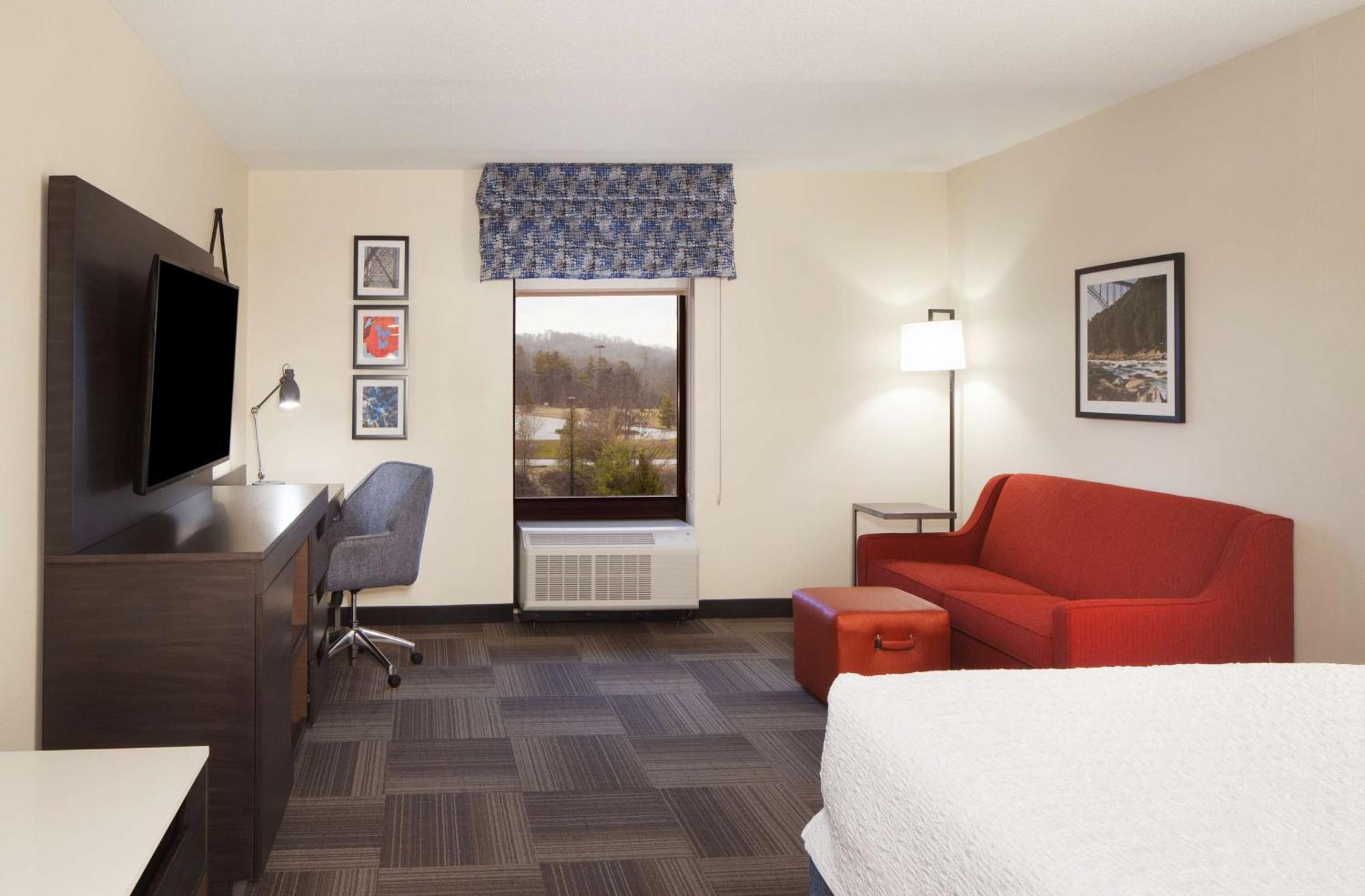 Hampton Inn Charleston-Southridge מראה חיצוני תמונה